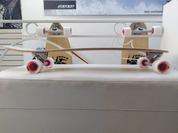 Longboard Awa 990 - Street carving